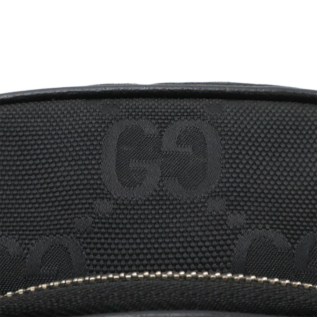 Gucci Black Nylon Canvas Leather Pochette Shoulder Bag (Pre-Owned)