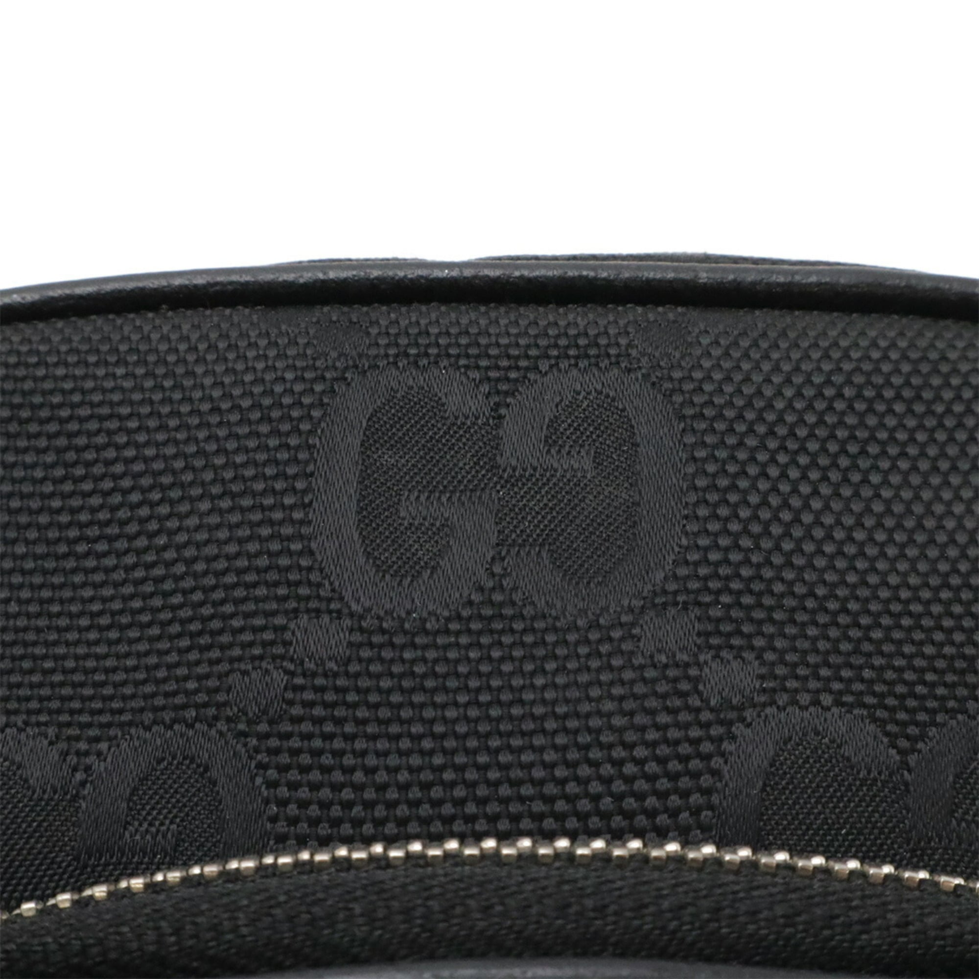 Gucci Black Nylon Canvas Leather Pochette Shoulder Bag (Pre-Owned)