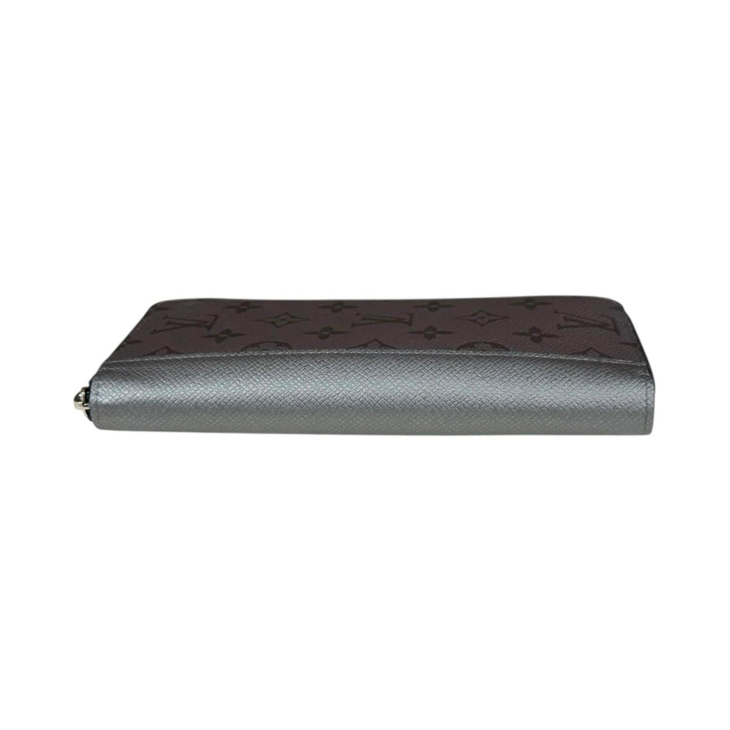 Louis Vuitton Silver Taiga Leather Leather Long Wallet