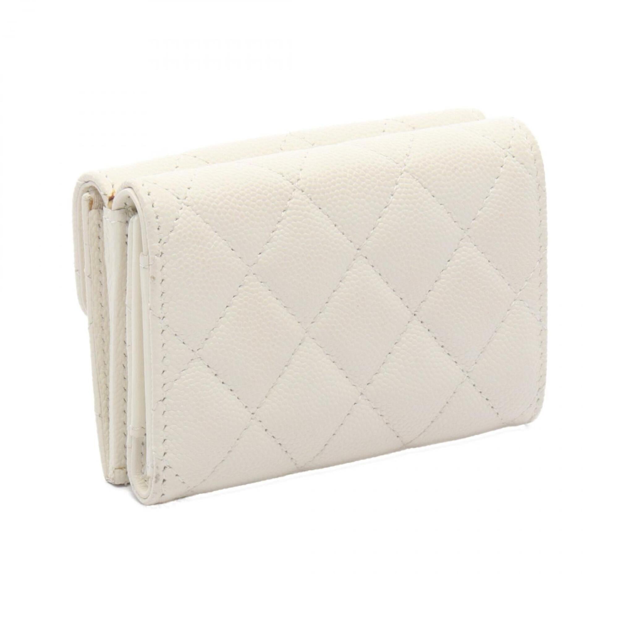 Chanel White Grained Calfskin Wallet (Tri-Fold)