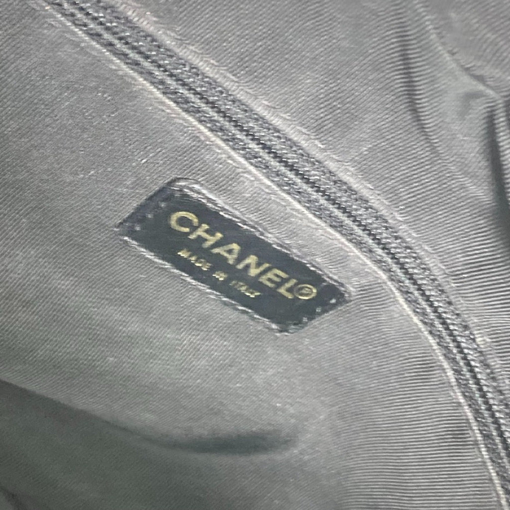 Chanel Black Leather Shoulder Bag