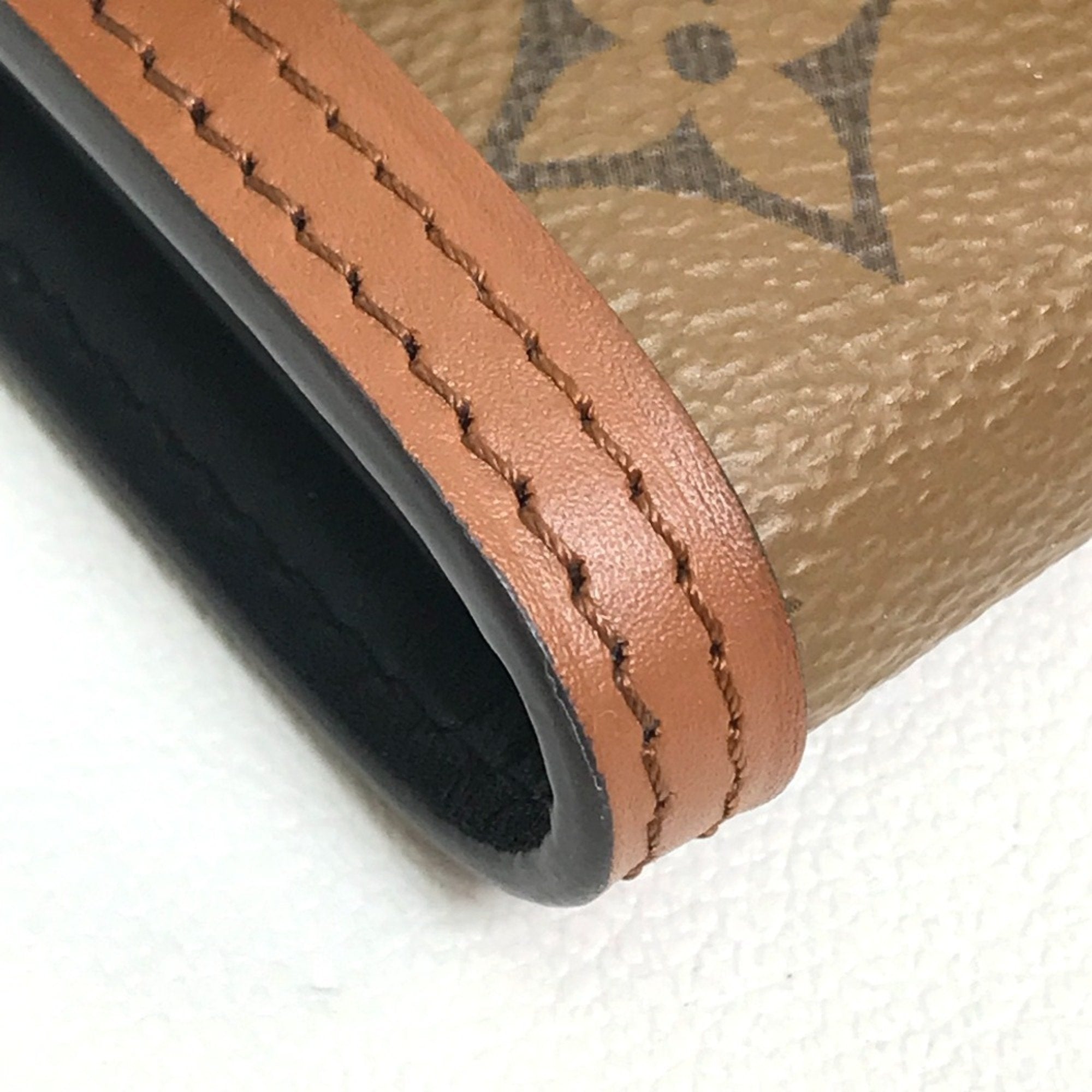 Louis Vuitton Monogram Reverse Brown Monogram Monogram Reverse Monogram Reverse Monogram Wallet (Tri-Fold)