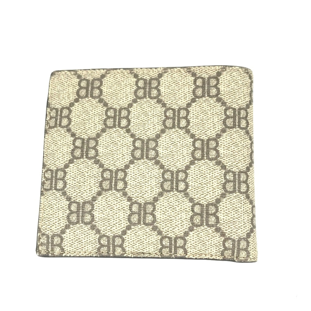 Gucci Beige Other Wallet (Bi-Fold) (Pre-Owned)