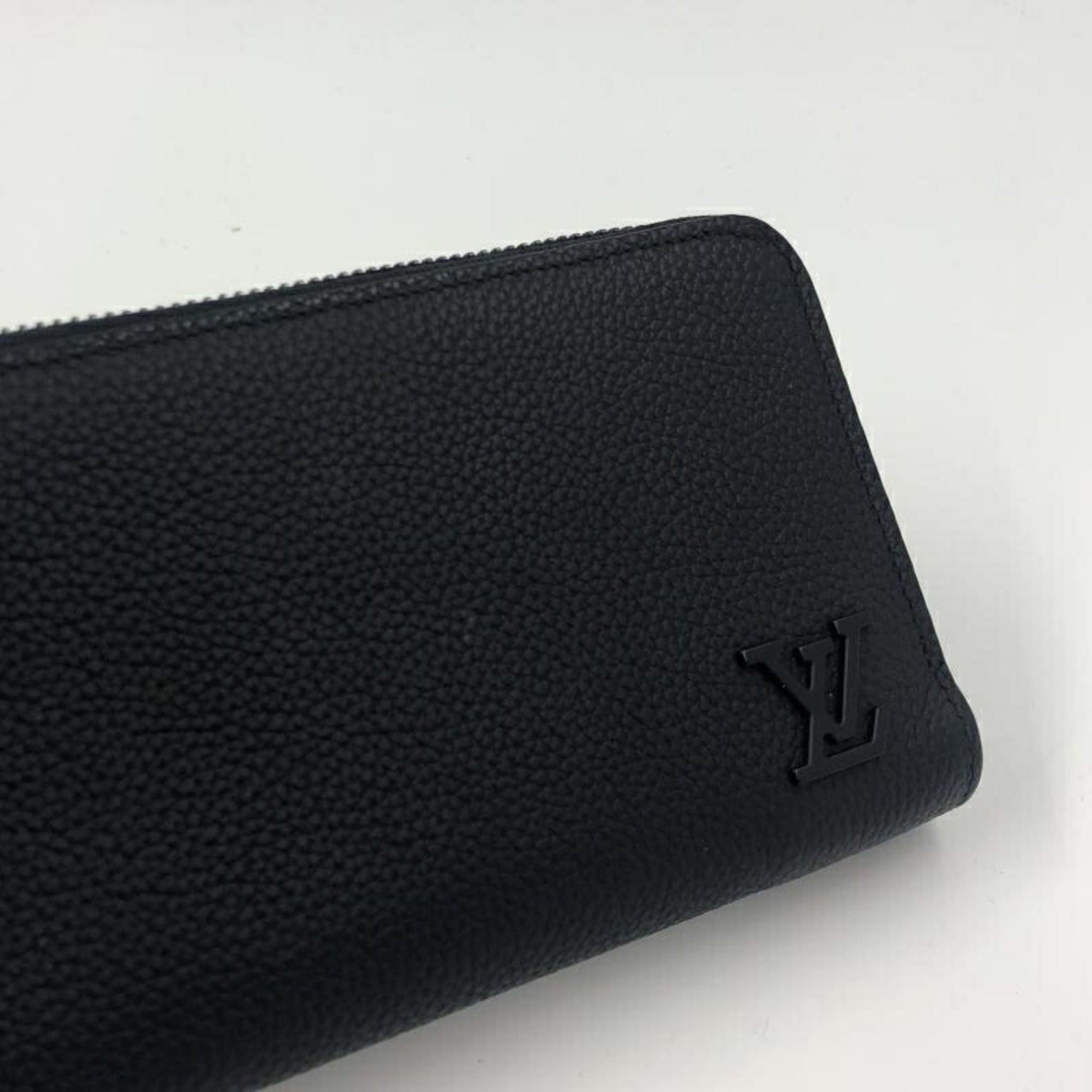 Louis Vuitton Black Coin Purse/Coin Case