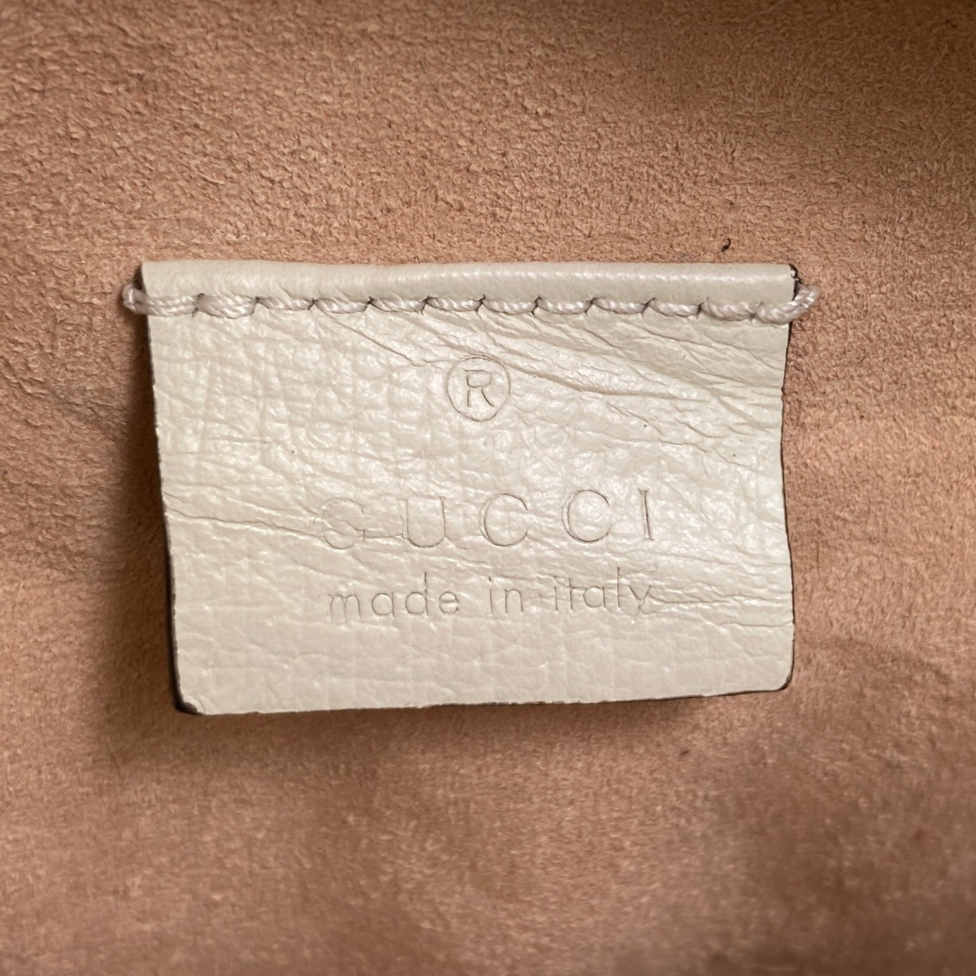 Gucci White Leather Shoulder Bag (Pre-Owned)