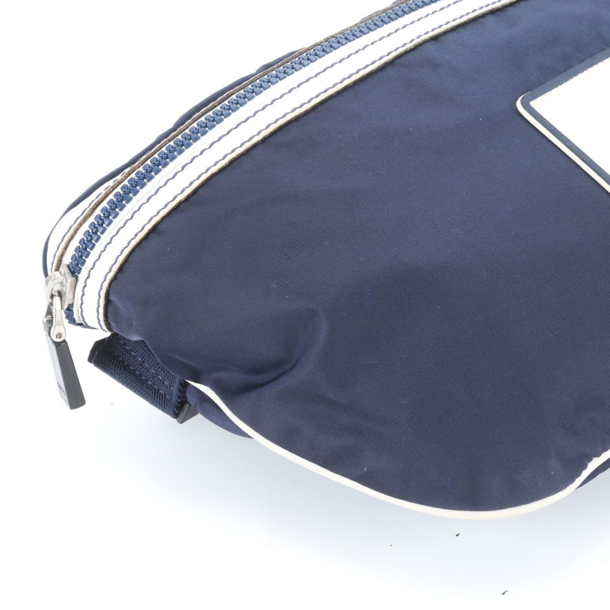 Gucci Navy White Leather Nylon Fanny Pack Pouch Sling Bag (Pre-Owned)