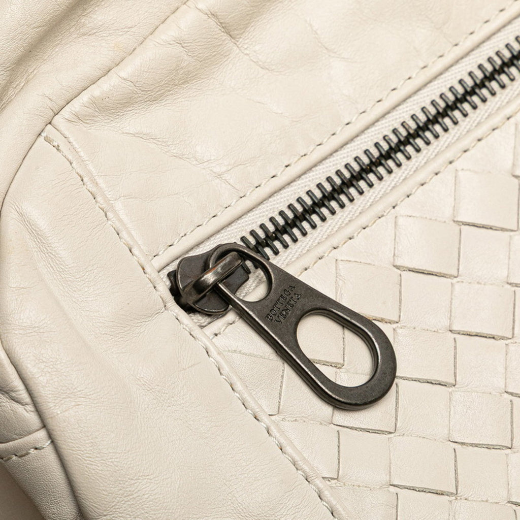 Bottega Veneta Beige White Leather Fanny Pack