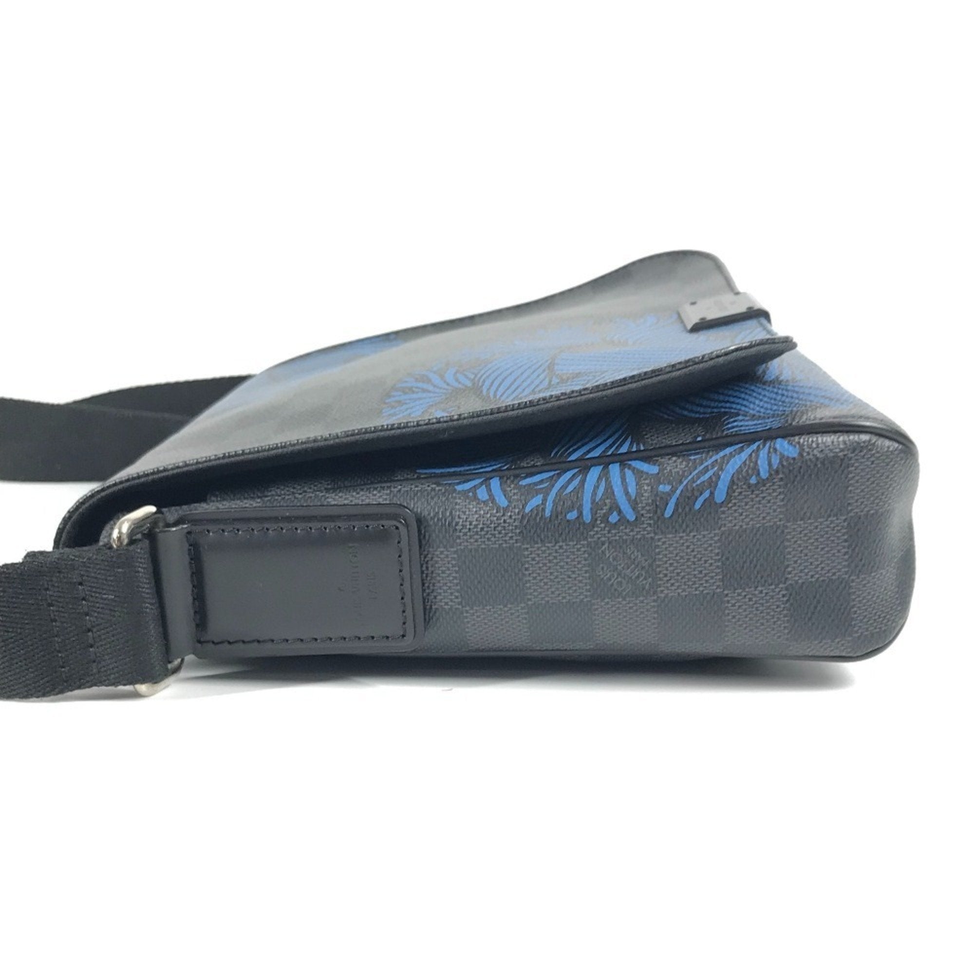 Louis Vuitton Black Blue Damier Graphite Messenger Bag Shoulder Bag