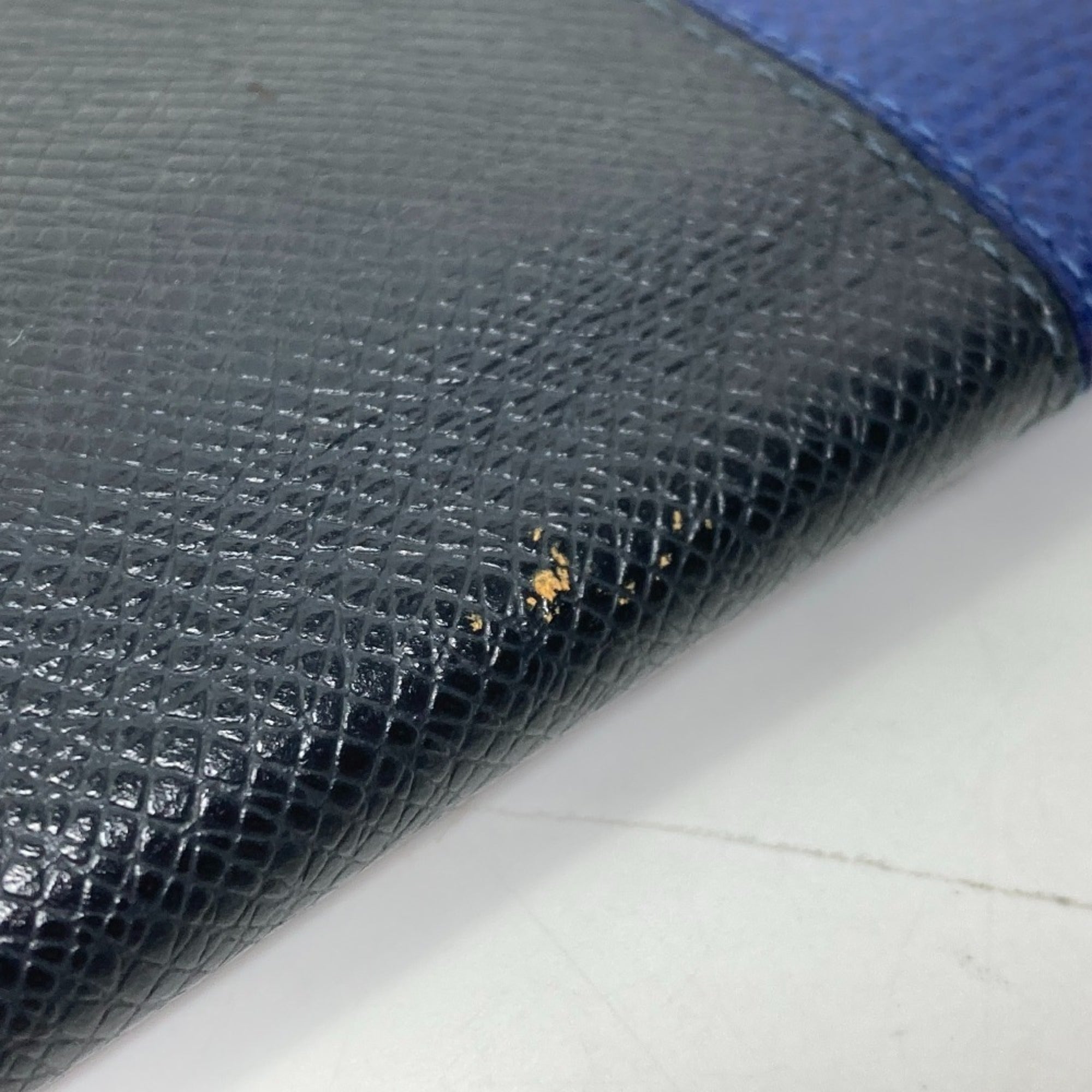 Louis Vuitton Taiga Blue Navy Taiga Leather Long Wallet