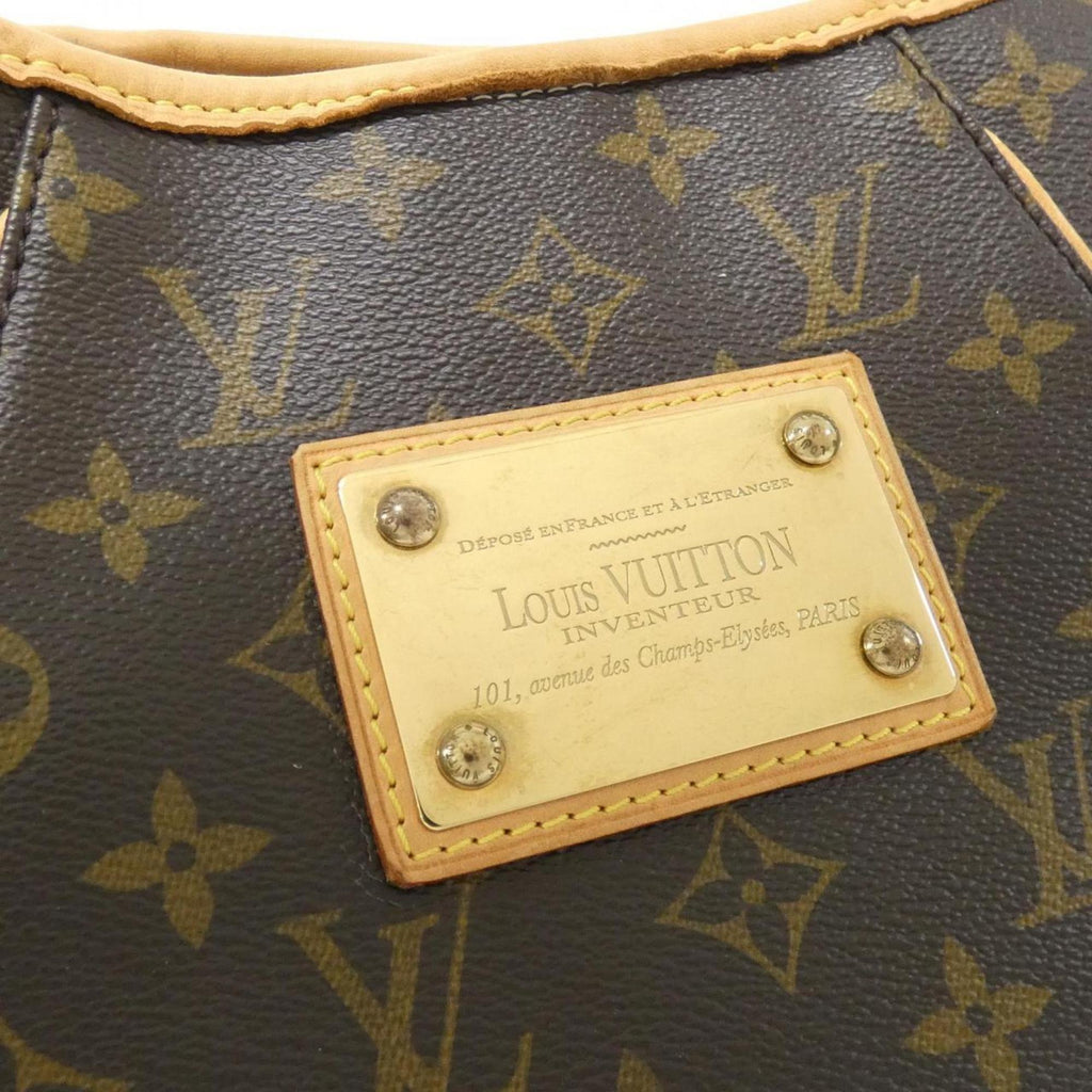 Louis Vuitton Marron Monogram Shoulder Bag