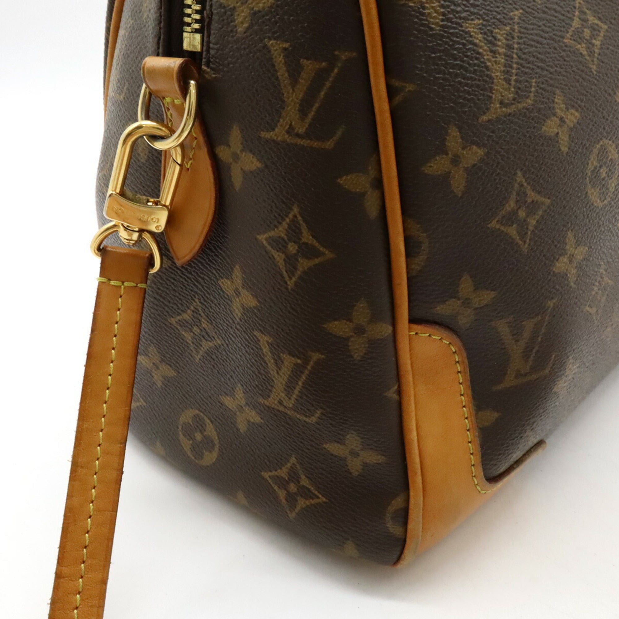 Louis Vuitton Brown Monogram Monogram Handbag Shoulder Bag Tote Bag