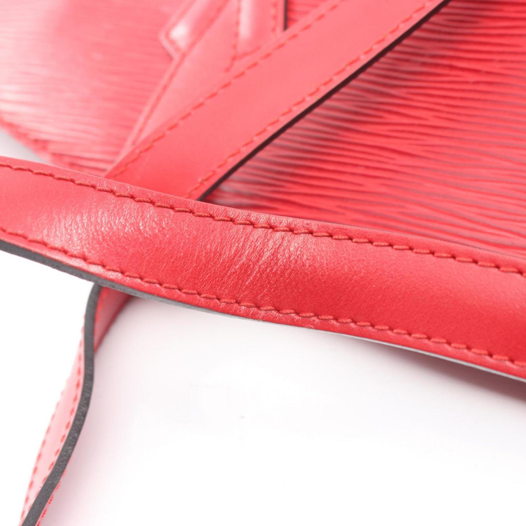 Louis Vuitton Castilian Red Red Color Epi Leather Shoulder Bag