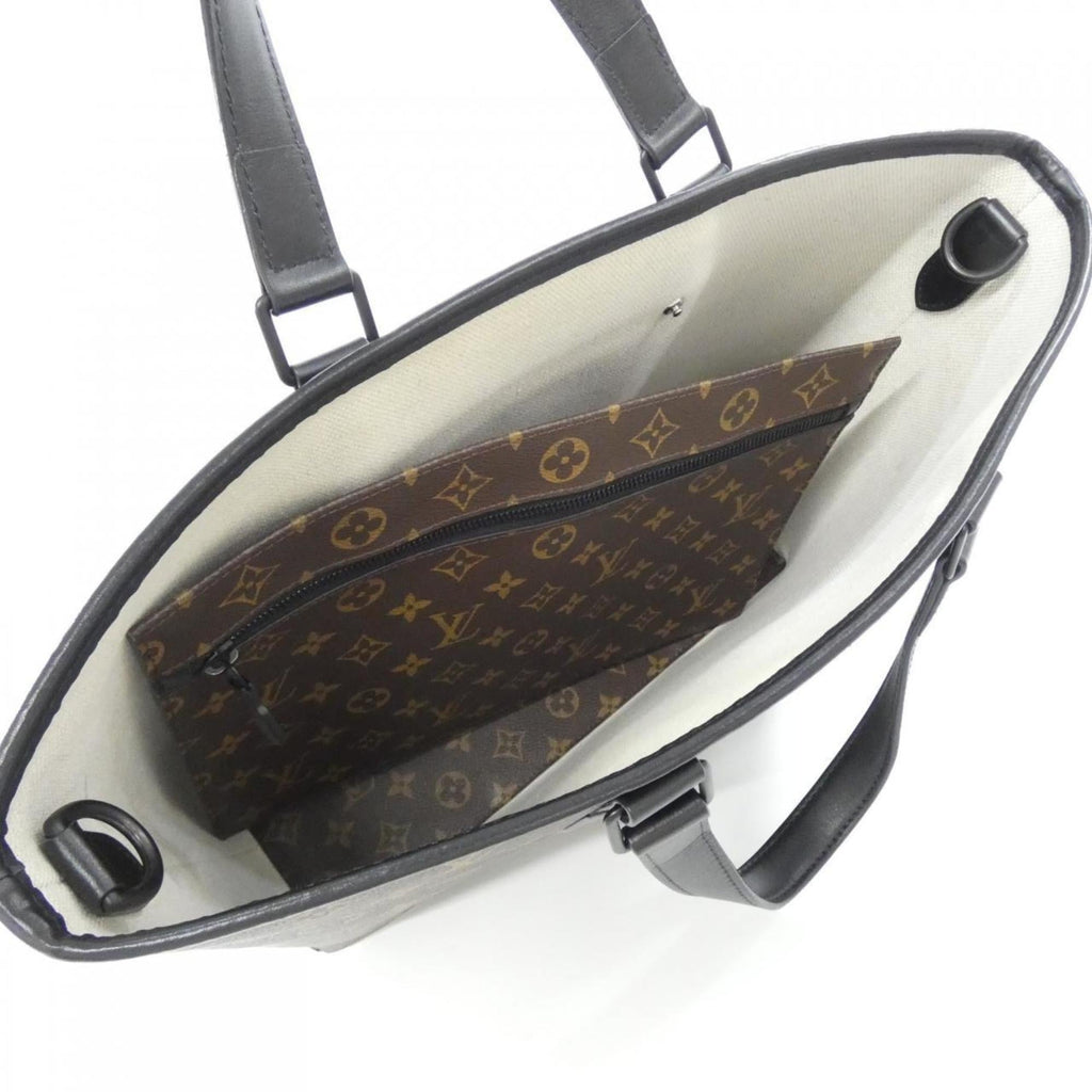 Louis Vuitton Marron Coated Canvas Handbag Pouch