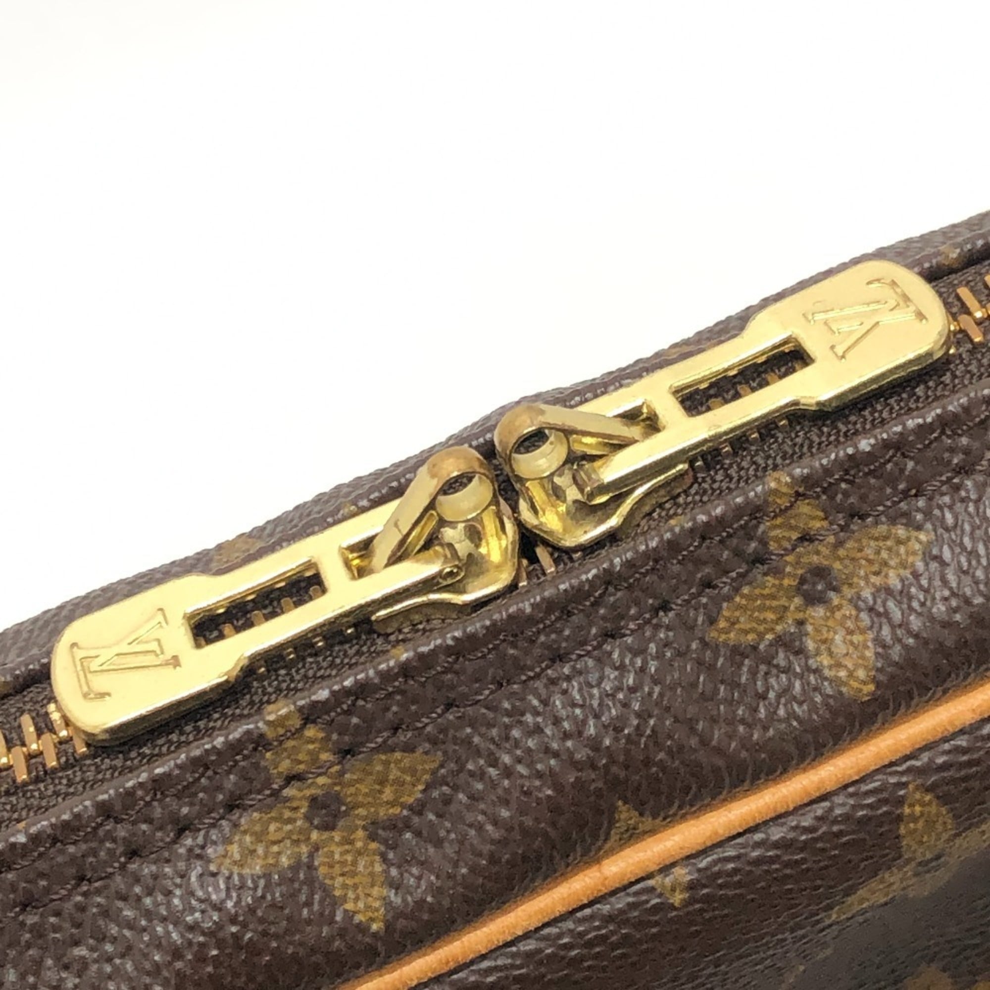 Louis Vuitton Brown Monogram Monogram Briefcase