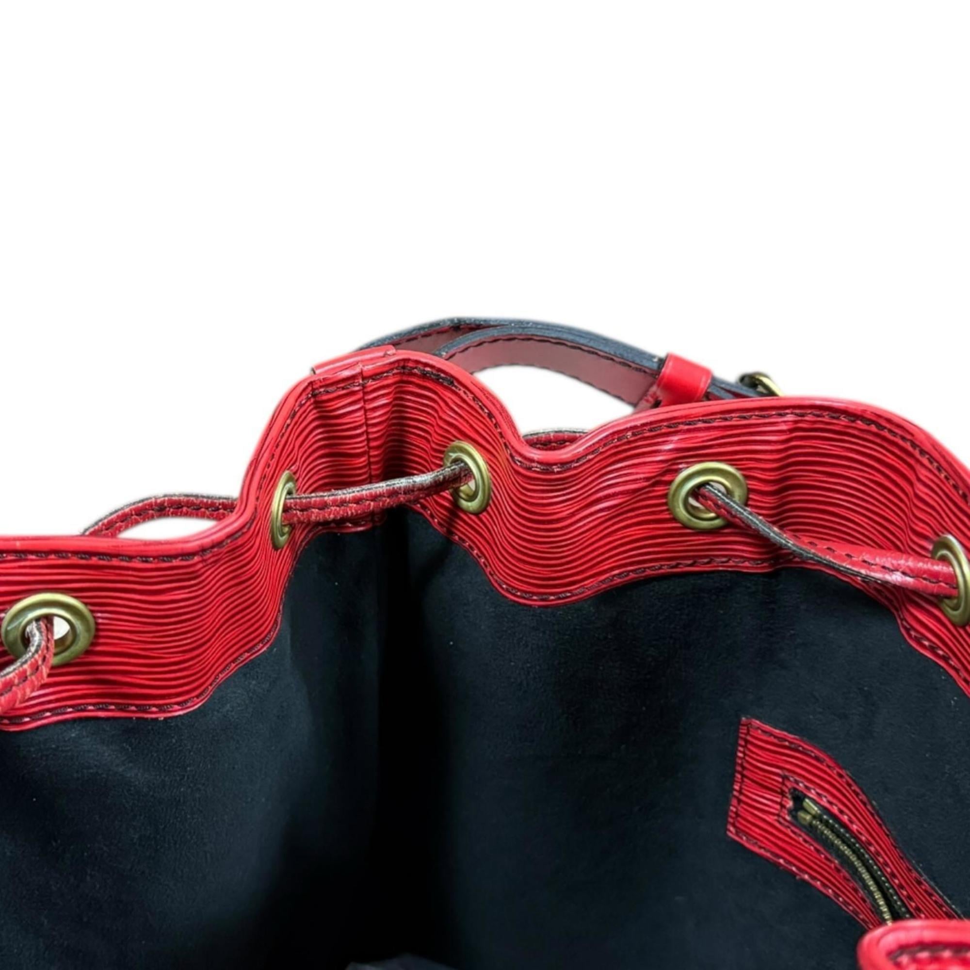 Louis Vuitton Castilian Red Red Color Epi Leather Shoulder Bag