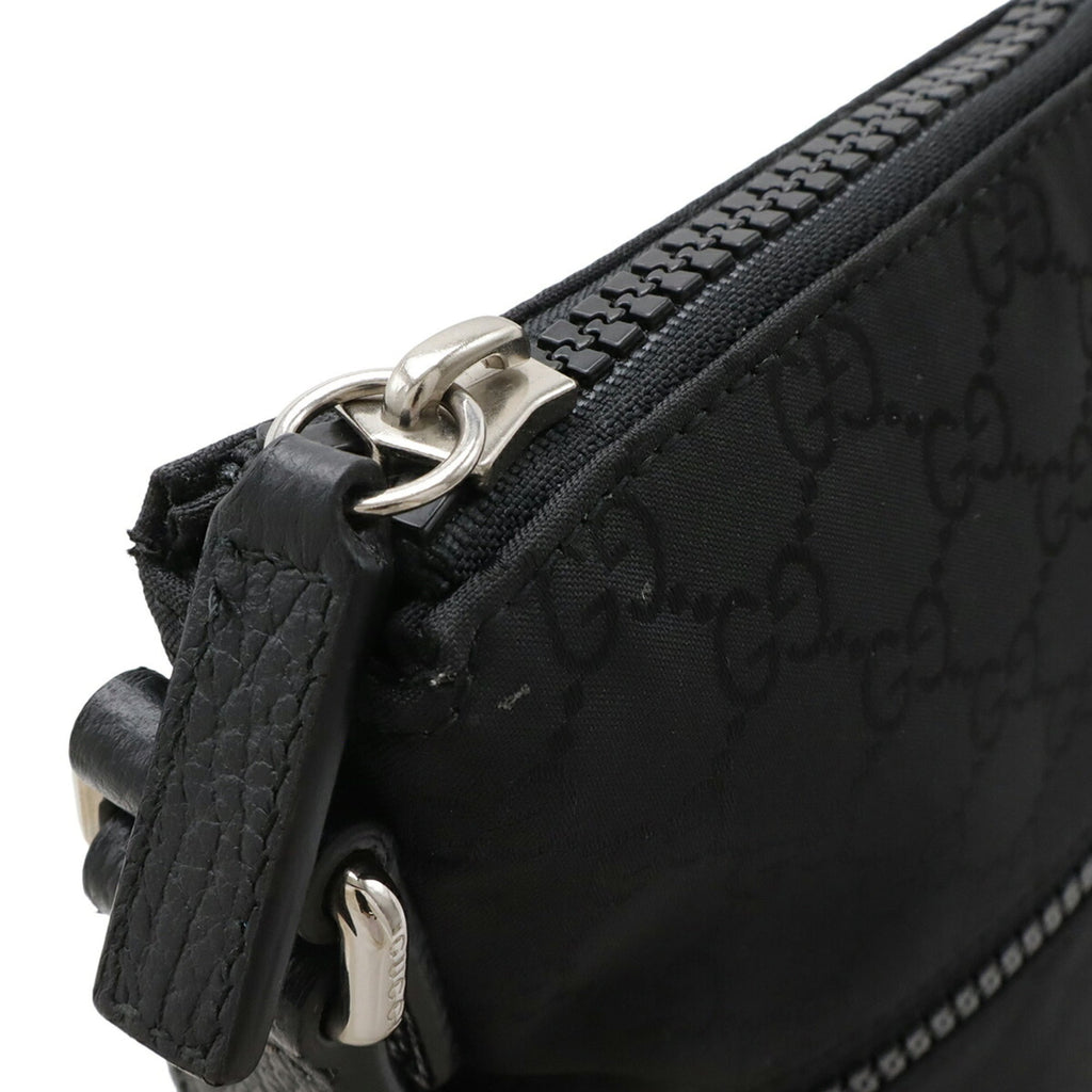 Gucci Black Gray Nylon Leather Shoulder Bag (Pre-Owned)