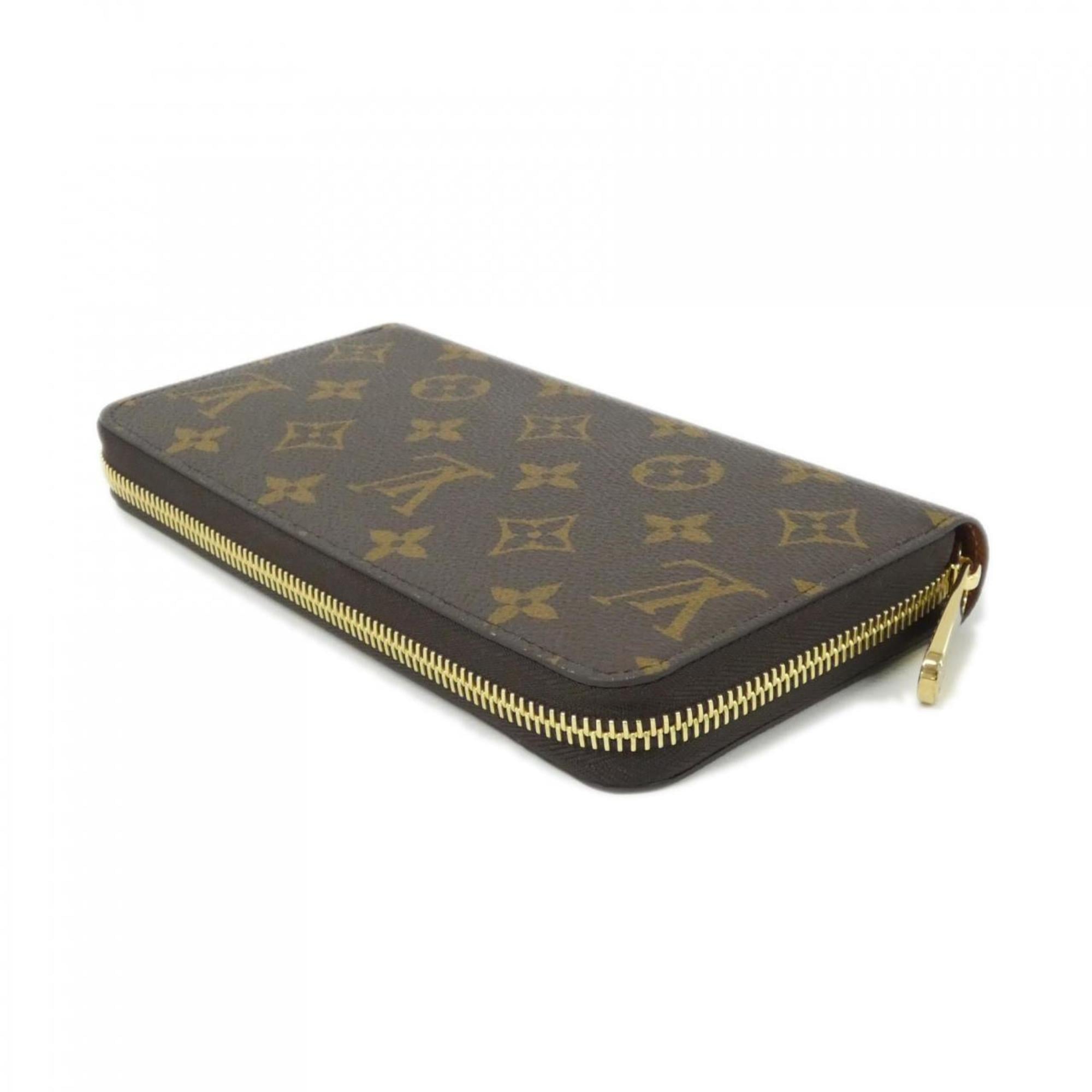Louis Vuitton Marron Coated Canvas
