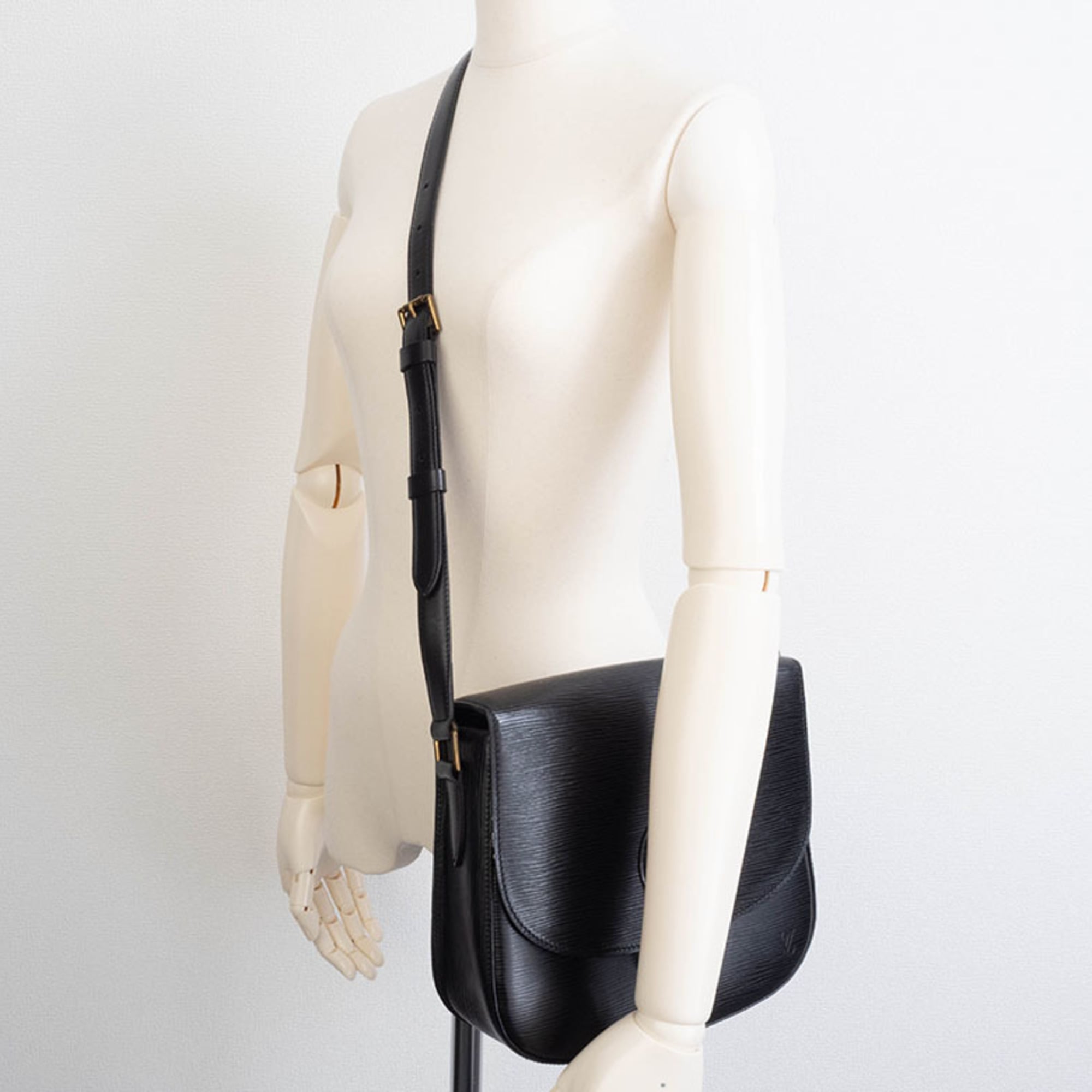Louis Vuitton Black Epi Leather Shoulder Bag