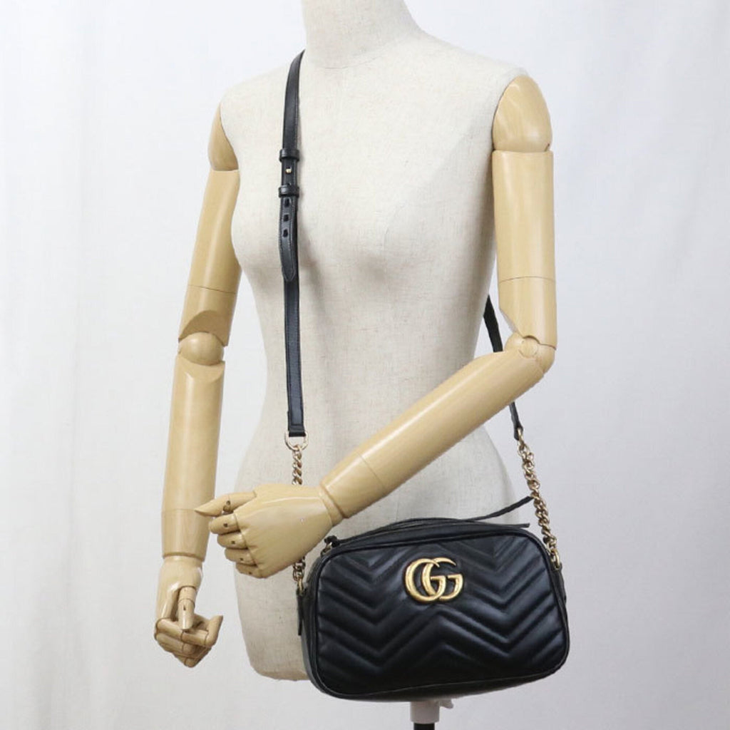Gucci Black Leather Shoulder Bag (Pre-Owned)