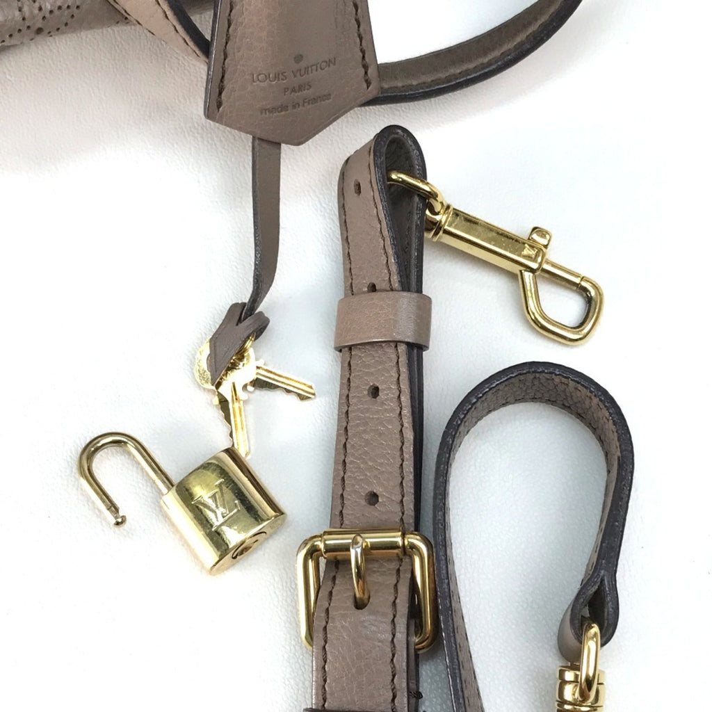 Louis Vuitton Beige Poodle Mahina Leather Handbag Shoulder Bag