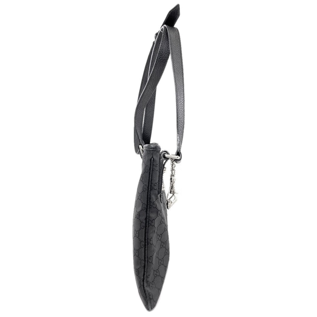 Gucci Black Nylon Shoulder Bag (Pre-Owned)