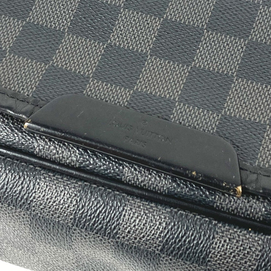 Louis Vuitton Black Damier Graphite Messenger Bag Shoulder Bag