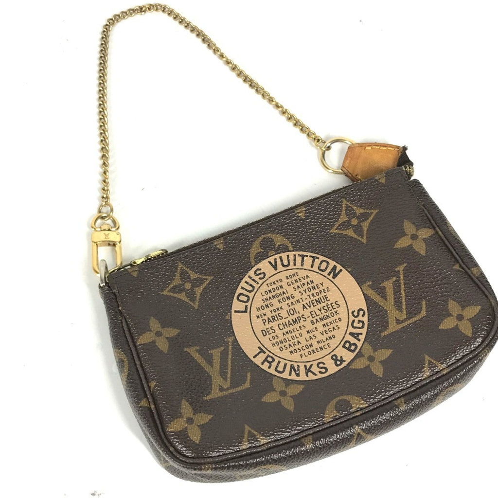 Louis Vuitton Brown Canvas Handbag Pochette
