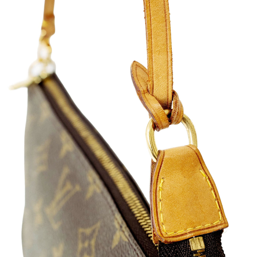 Louis Vuitton Monogram Monogram Pochette Pouch