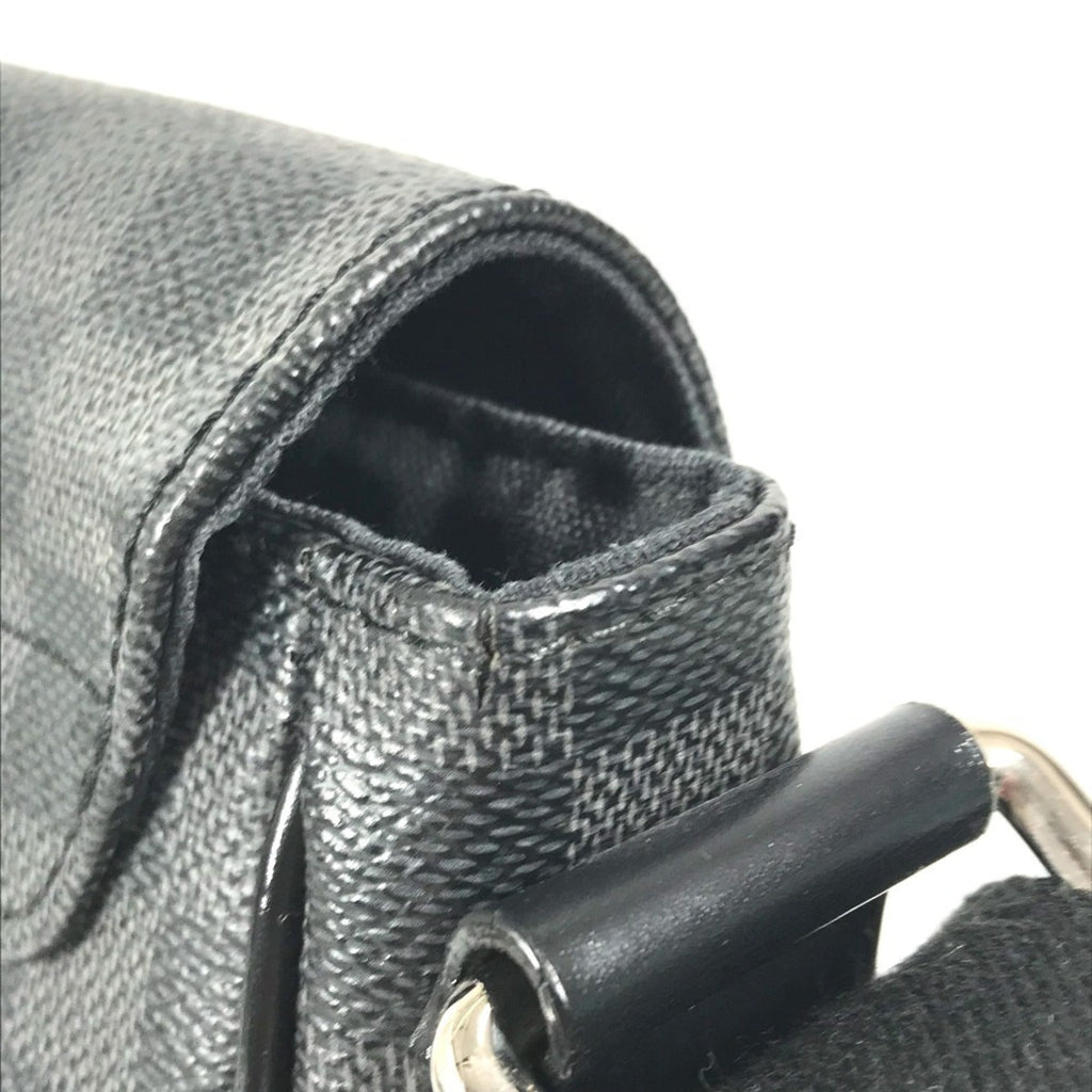 Louis Vuitton Black Damier Graphite Messenger Bag Shoulder Bag