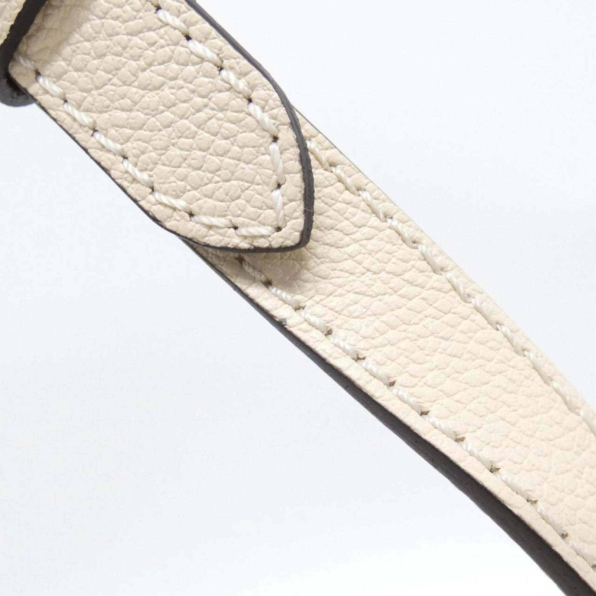 Louis Vuitton Cream Leather Handbag