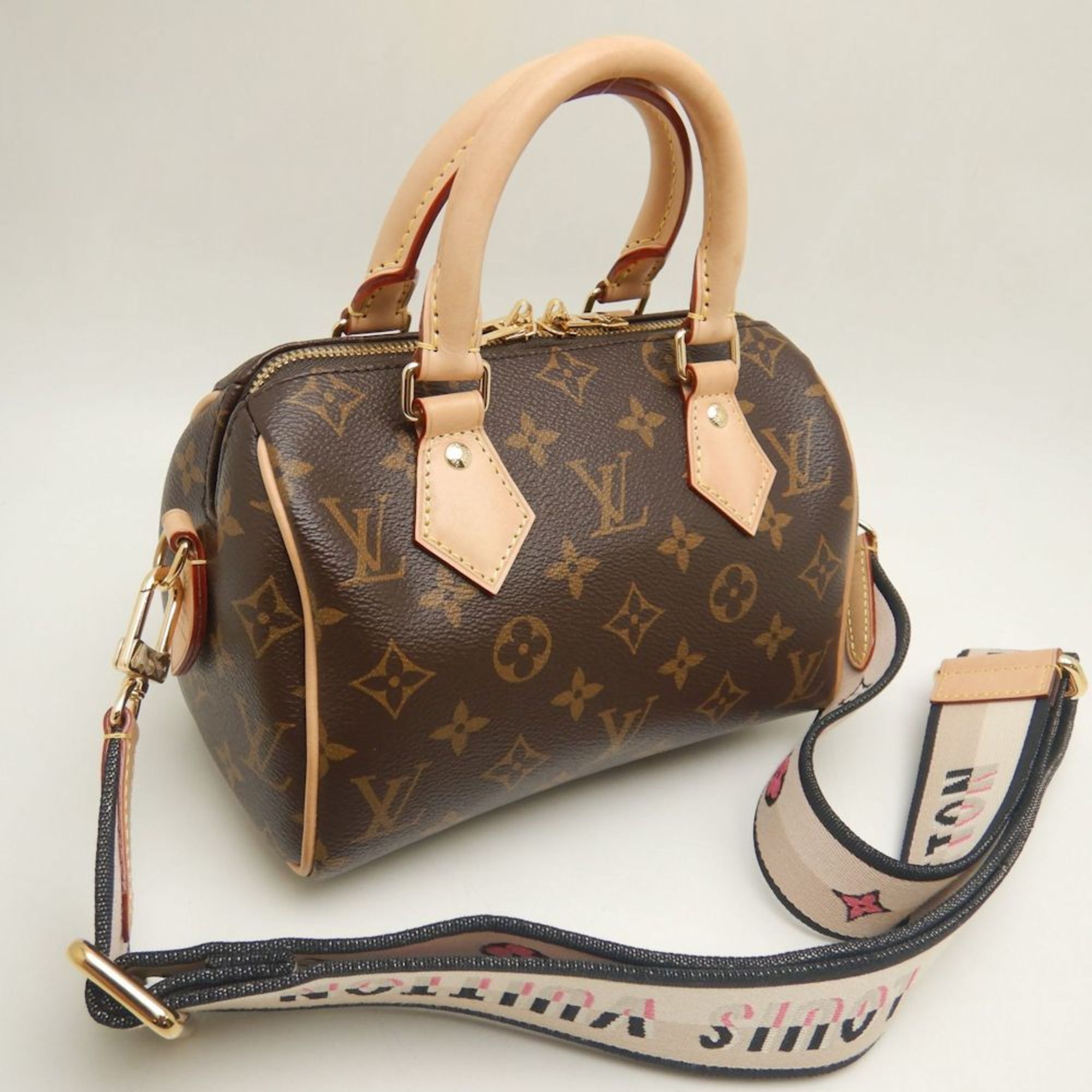 Louis Vuitton Monogram Noir Pvc Handbag