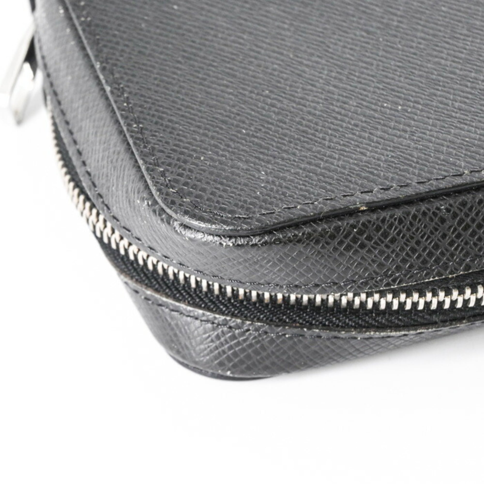 Louis Vuitton Black Monogram Eclipse Taiga Leather Long Wallet