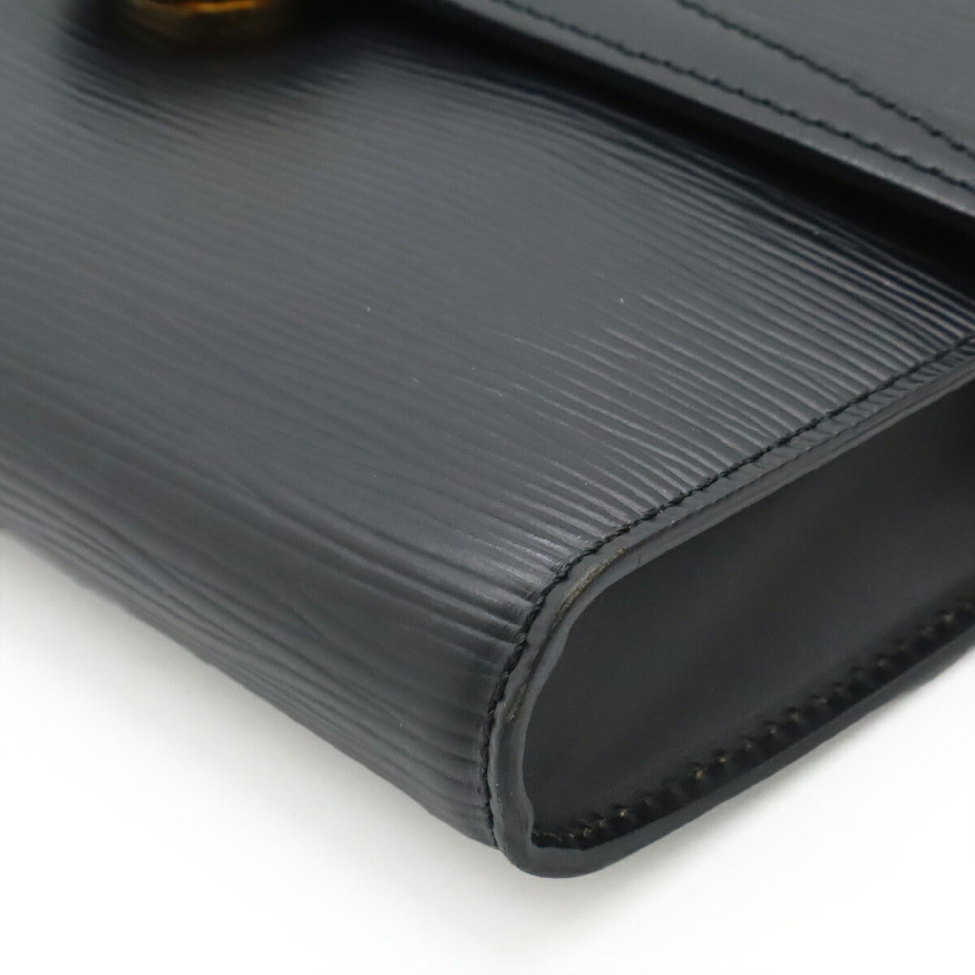 Louis Vuitton Black Noir Epi Leather Clutch Bag Pochette Shoulder Bag