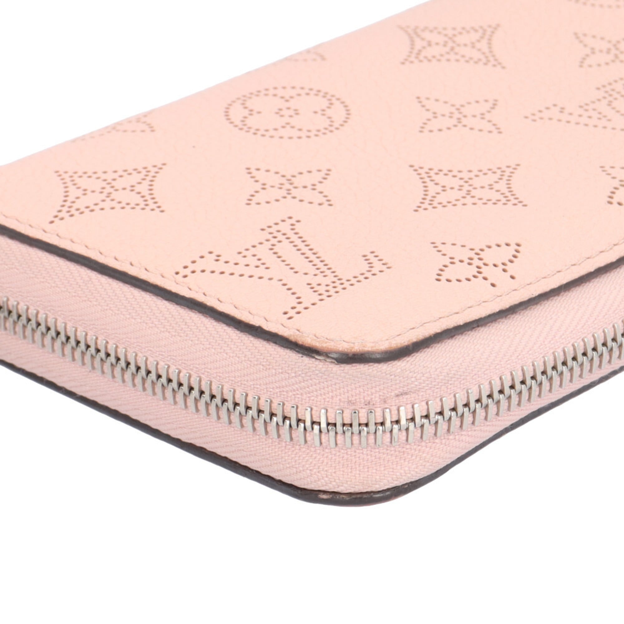 Louis Vuitton Mahina Magnolia Pink Mahina Leather Long Wallet