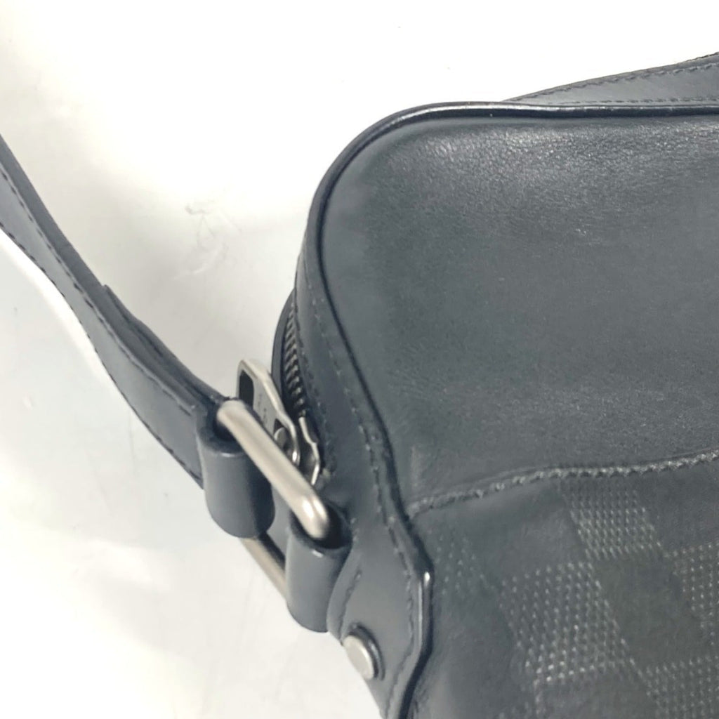 Louis Vuitton Black Galle Onyx Damier Infini Pochette Shoulder Bag