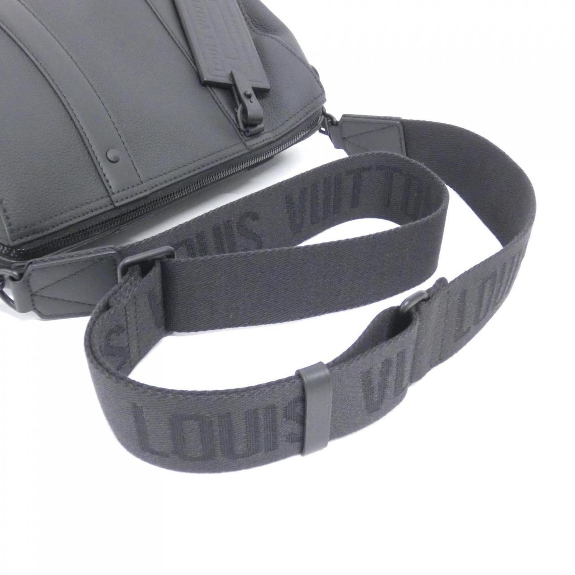 Louis Vuitton Black Leather Shoulder Bag