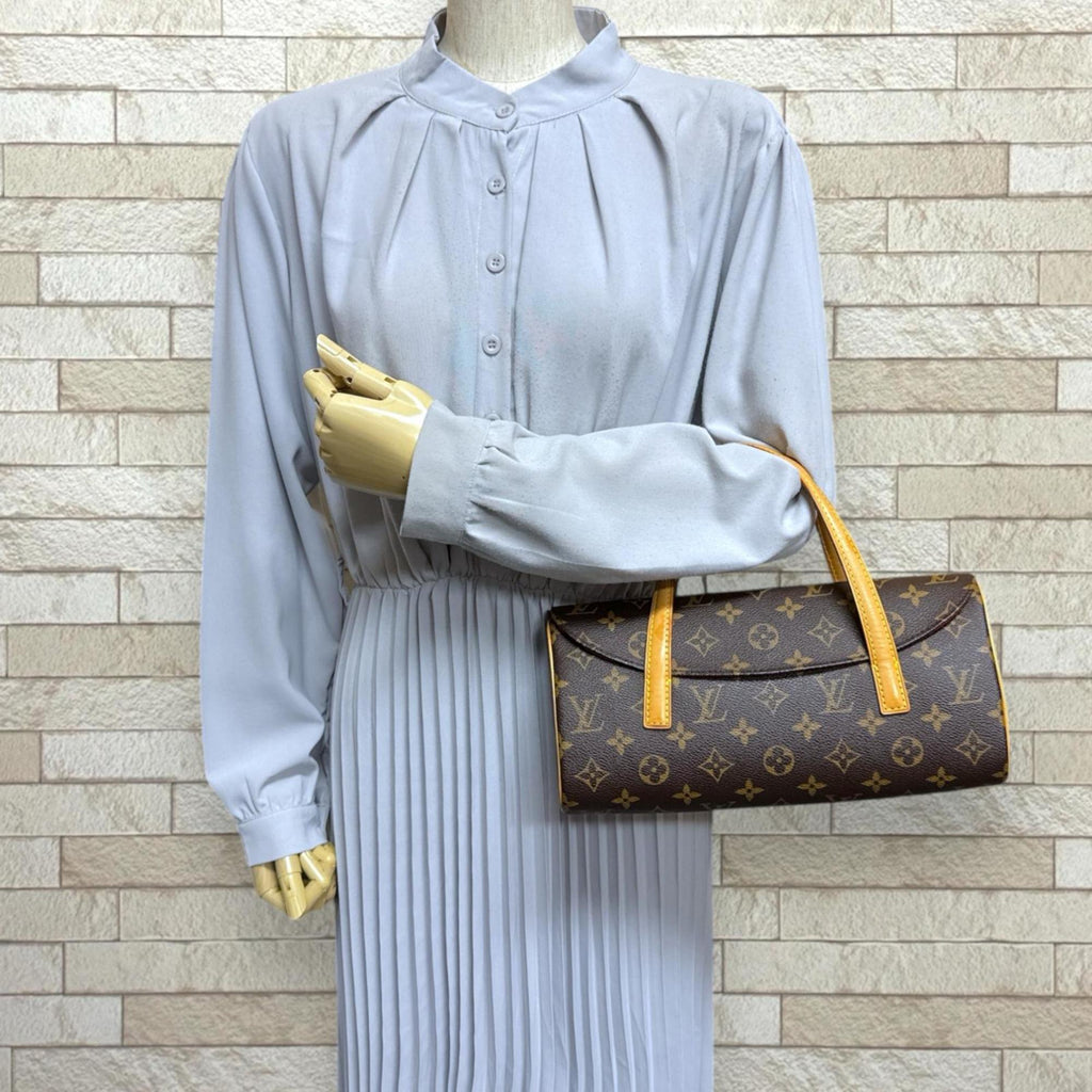 Louis Vuitton Brown Monogram Handbag