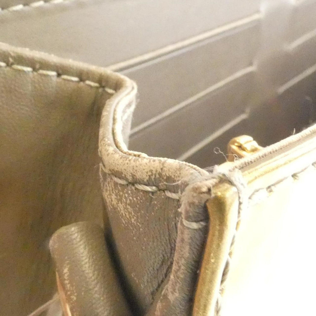 Louis Vuitton Gris Art Deco Leather Shoulder Bag