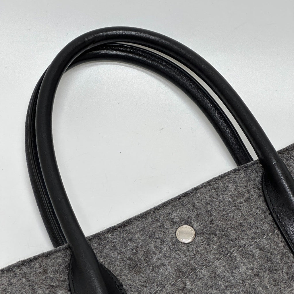 Saint Laurent Gray Other Tote Bag (Pre-Owned)