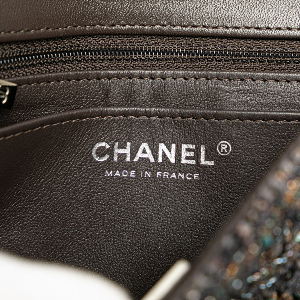 Chanel Gray Tweed Leather Shoulder Bag