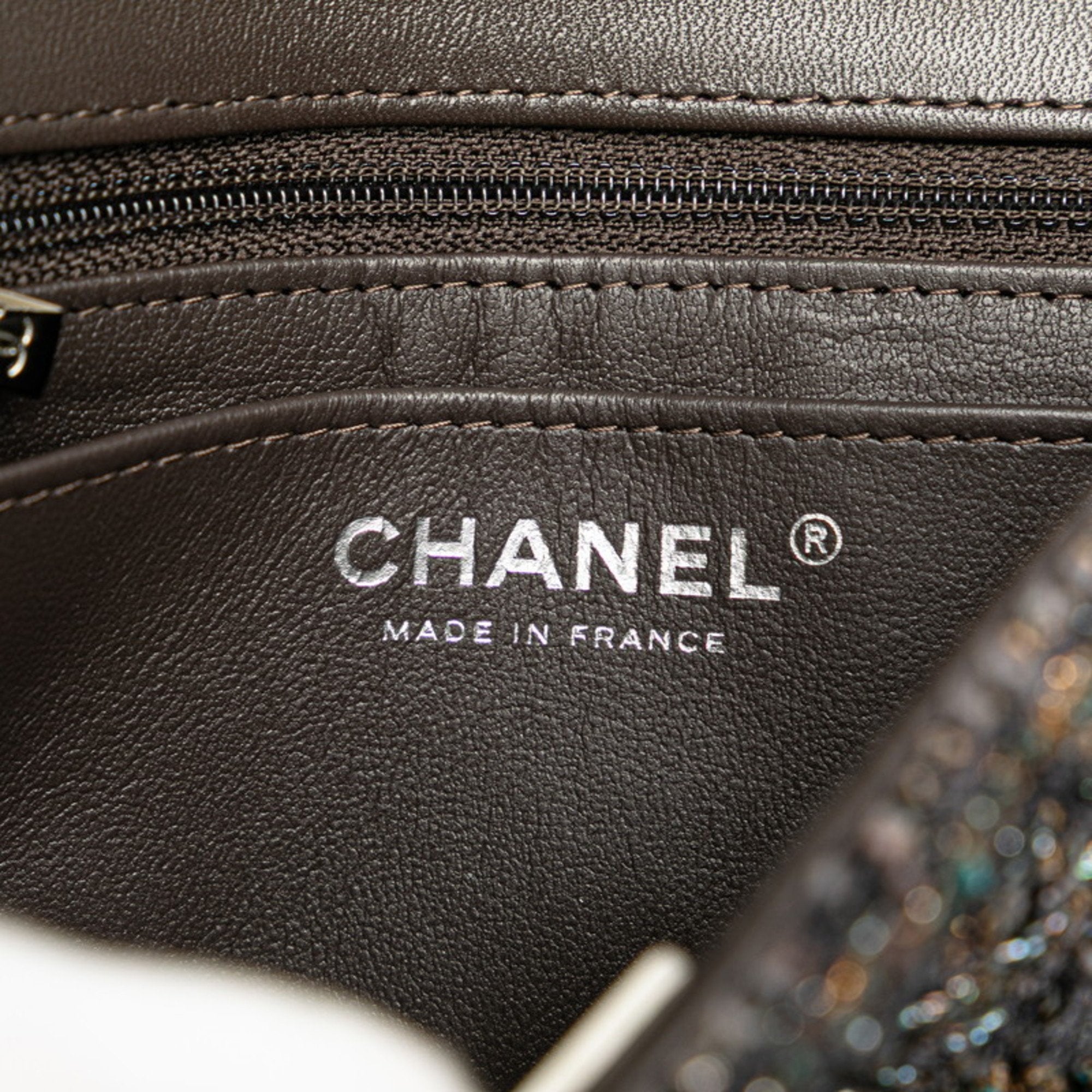 Chanel Gray Tweed Leather Shoulder Bag