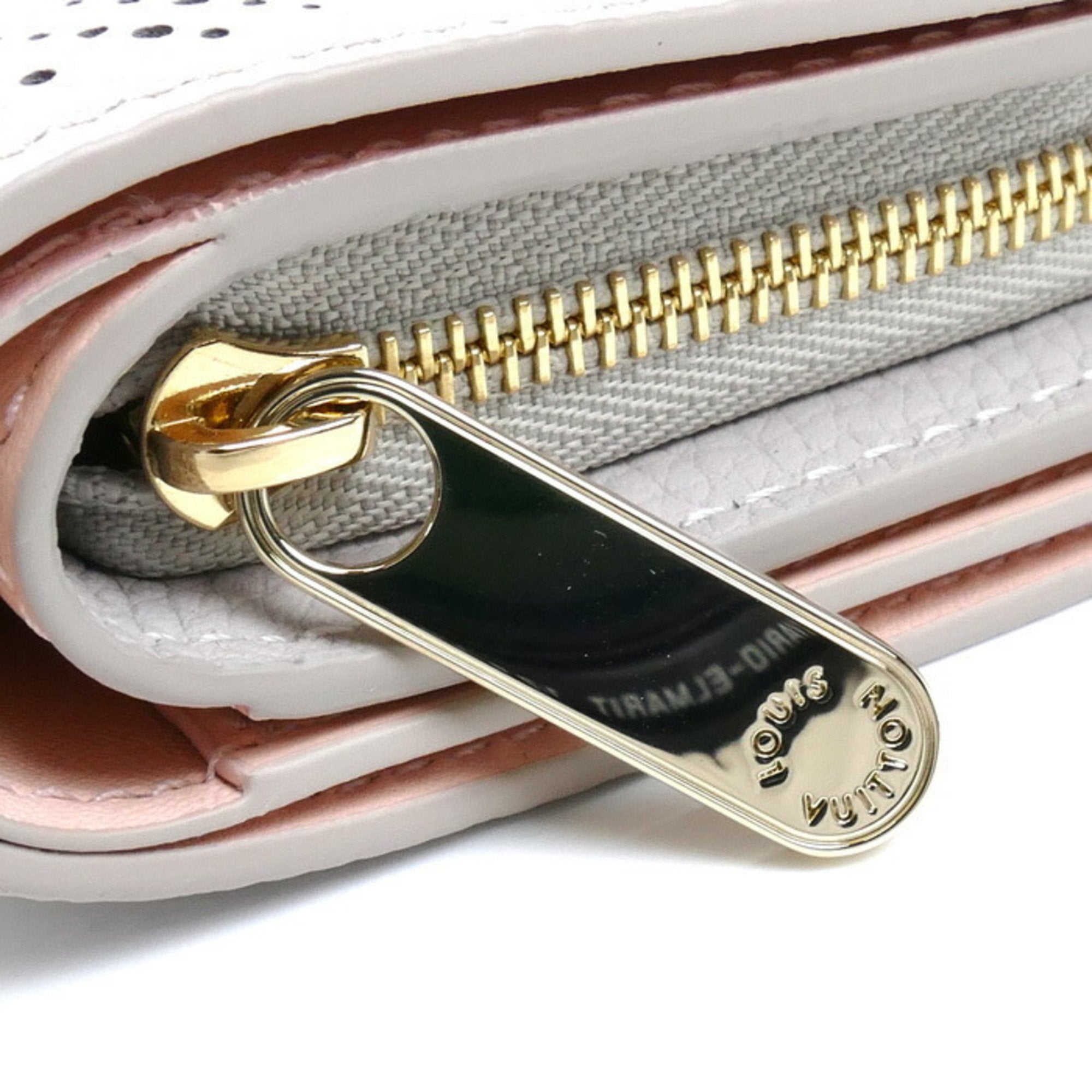 Louis Vuitton Grayish Pink Mahina Leather Wallet