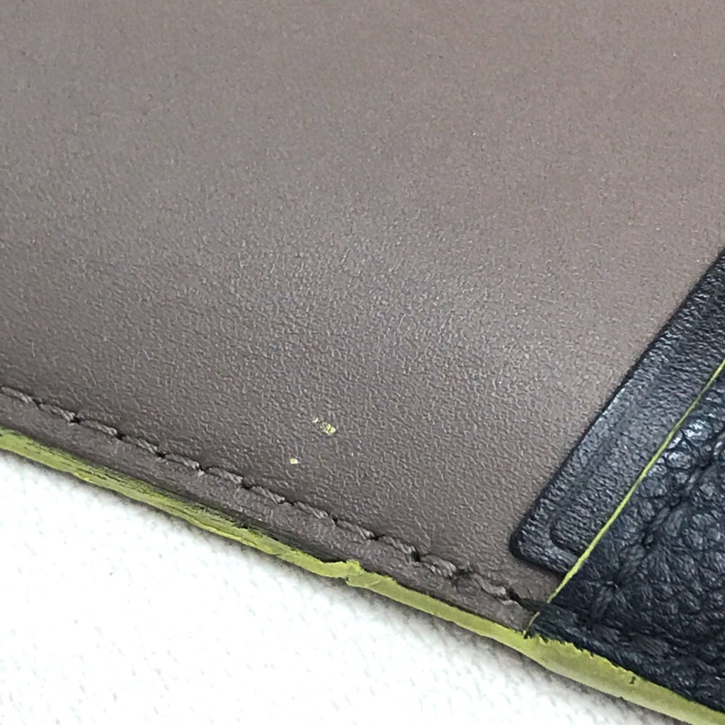 Louis Vuitton Gray Leather Clutch Bag