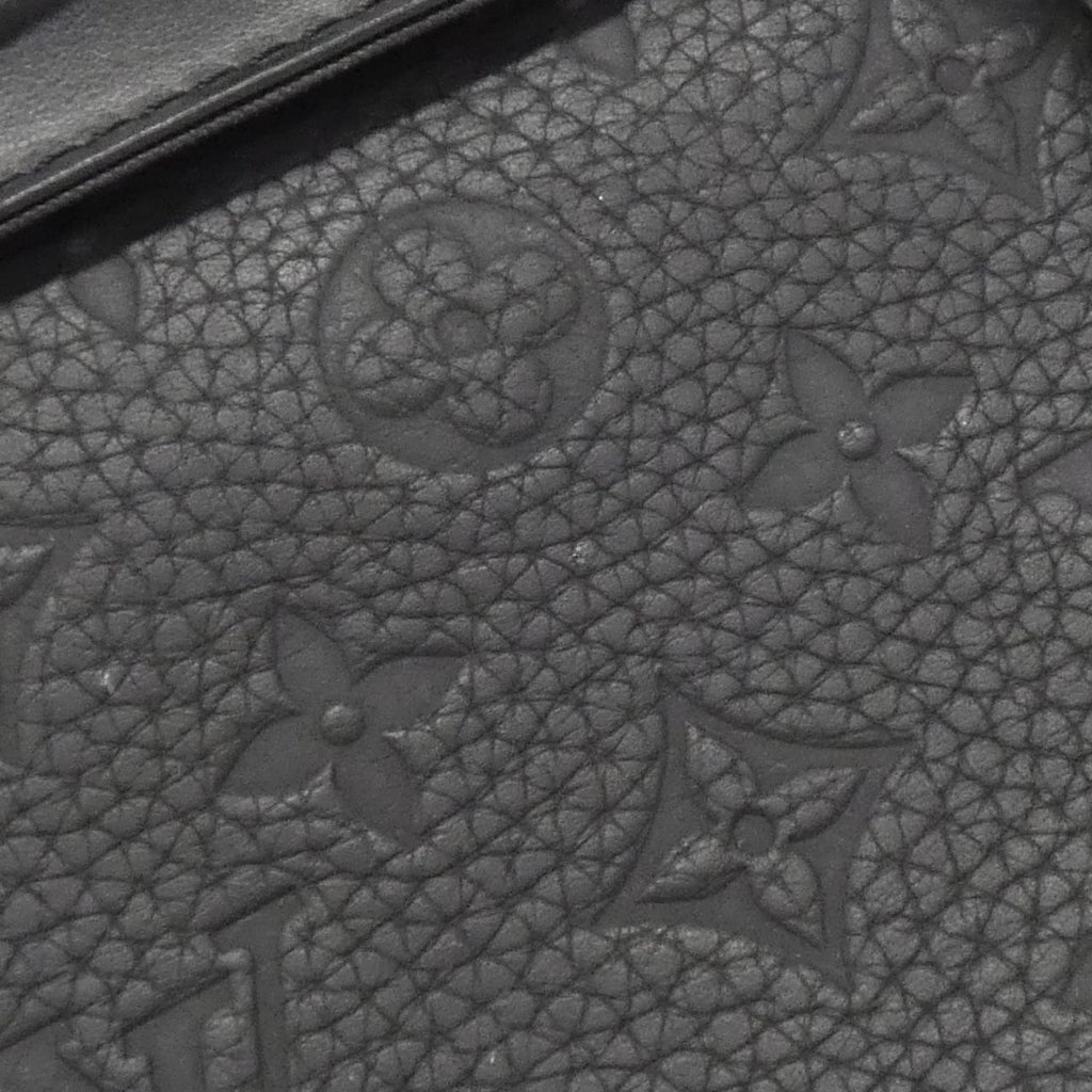 Louis Vuitton Black Leather Shoulder Bag