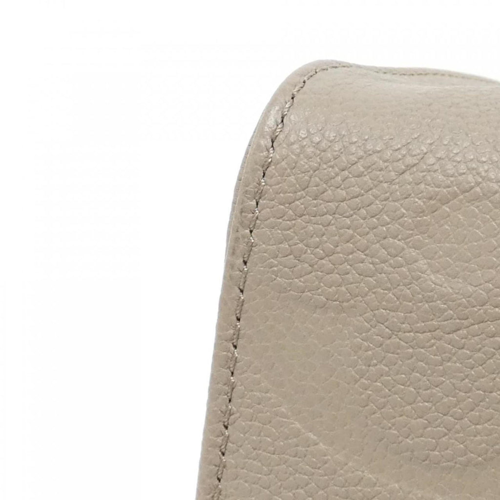 Louis Vuitton Tourterelle Leather Handbag