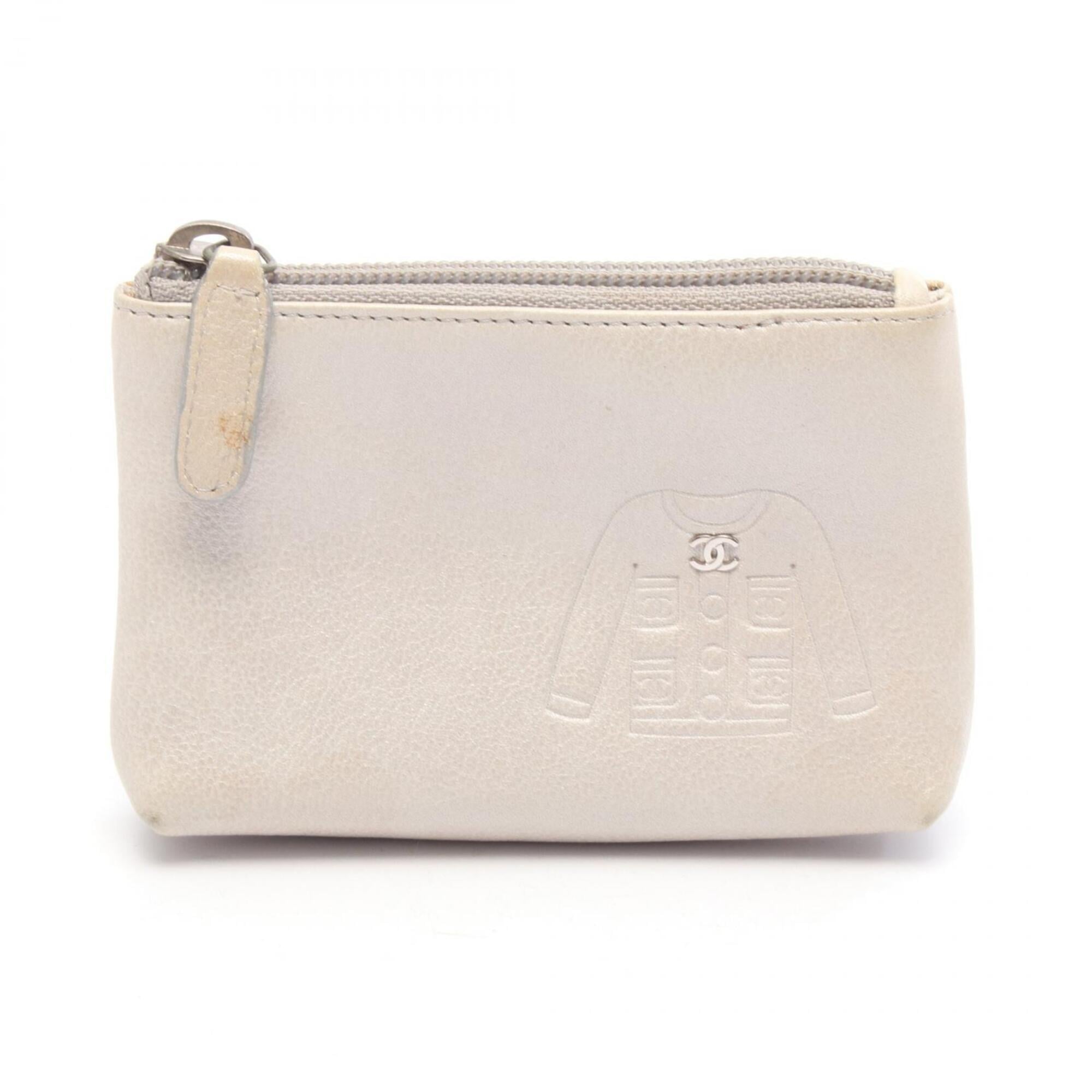 Chanel Silver Leather Coin Purse/Coin Case