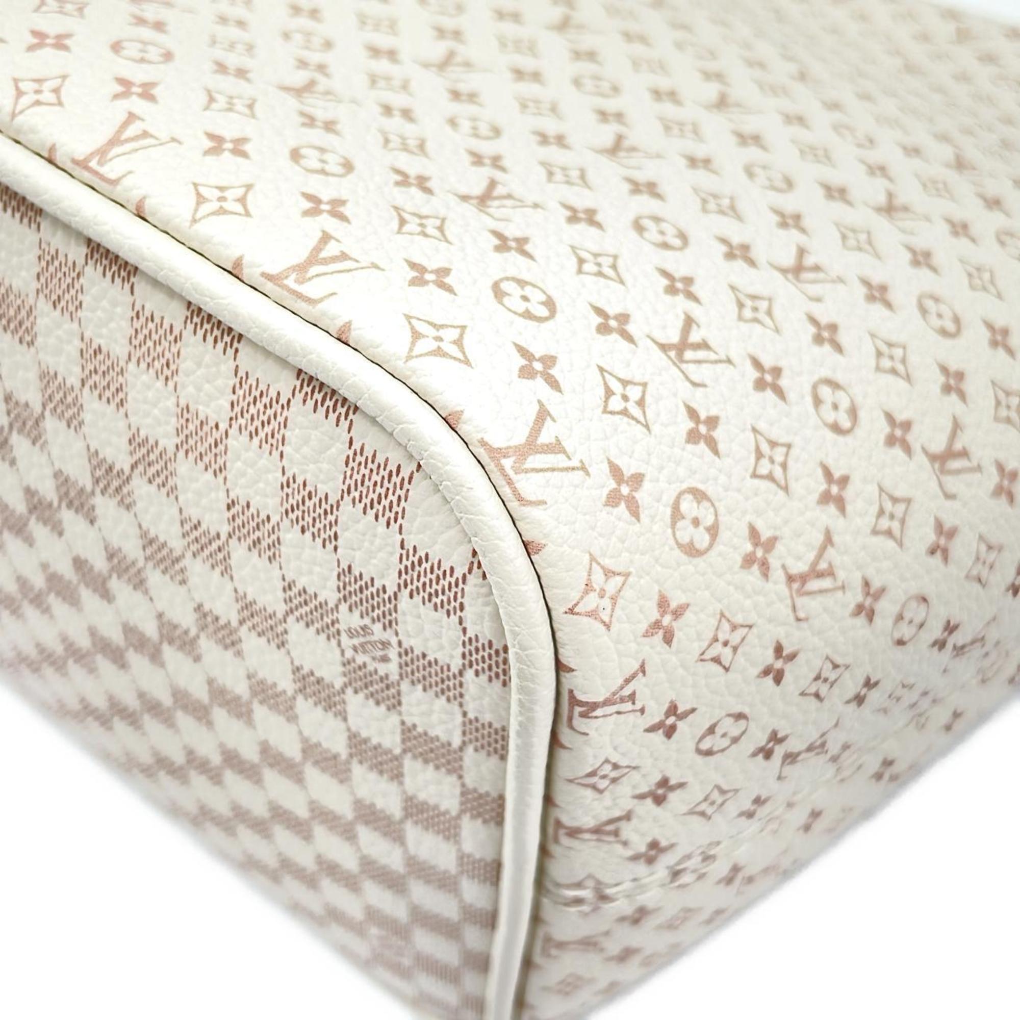 Louis Vuitton Dune Leather Handbag