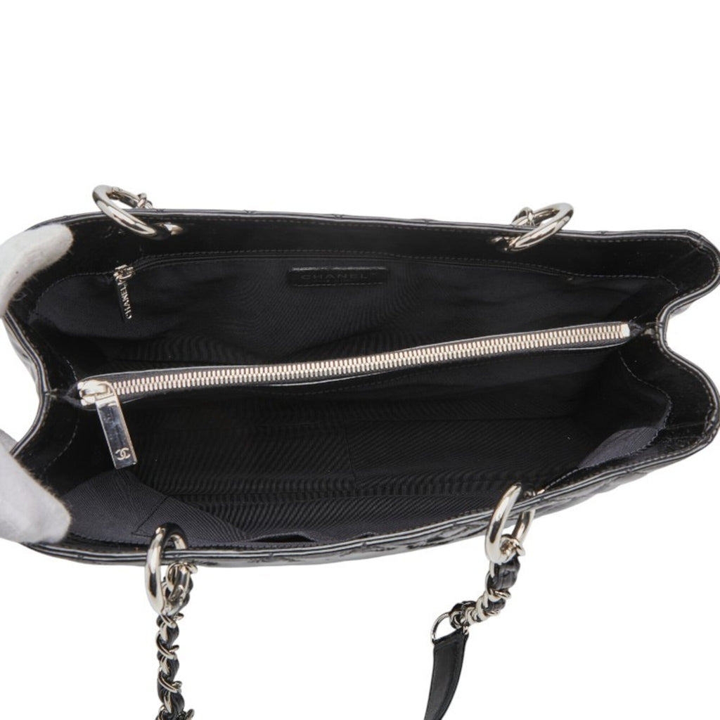 Chanel Black Patent Leather Shoulder Bag