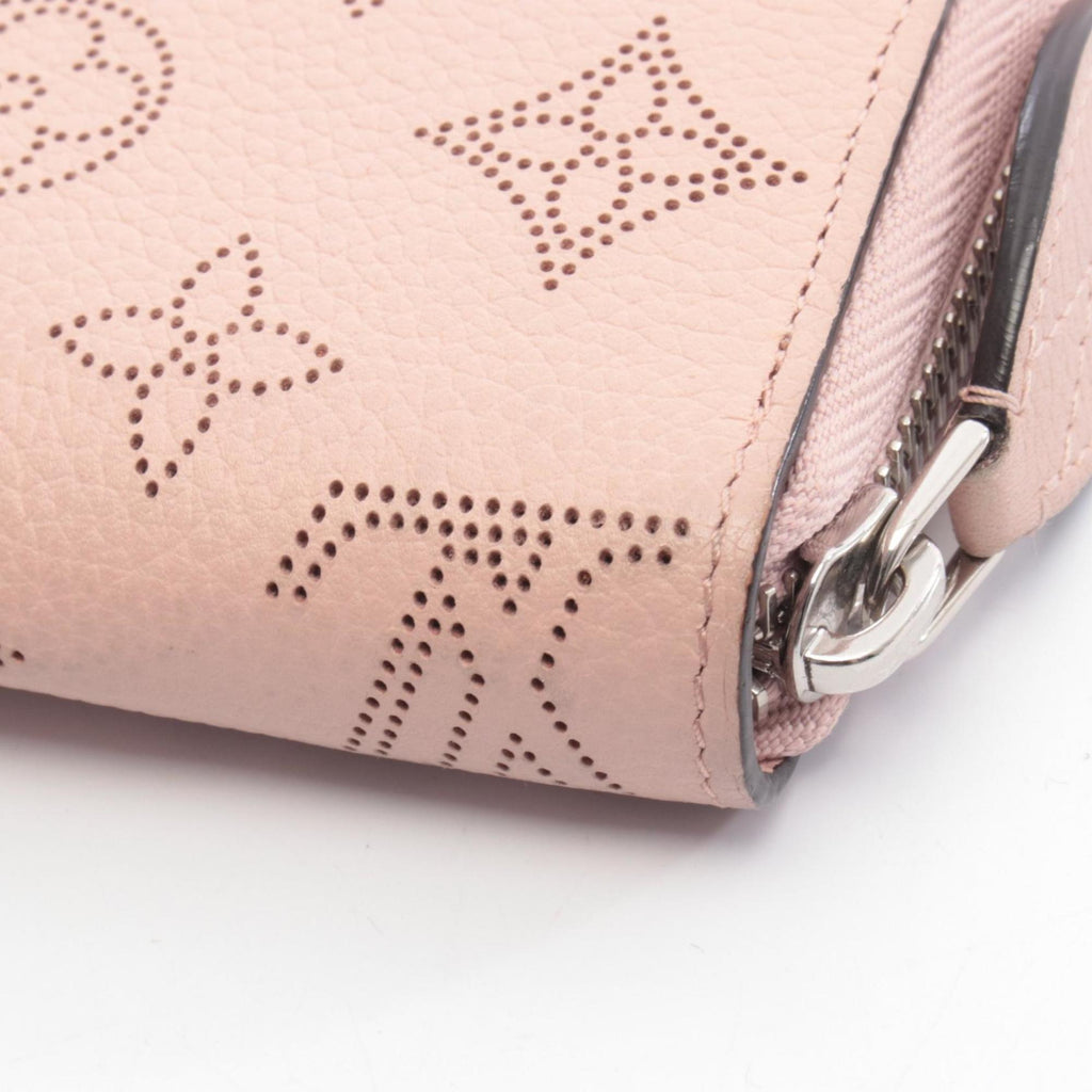 Louis Vuitton Magnolia Pink Mahina Leather Long Wallet