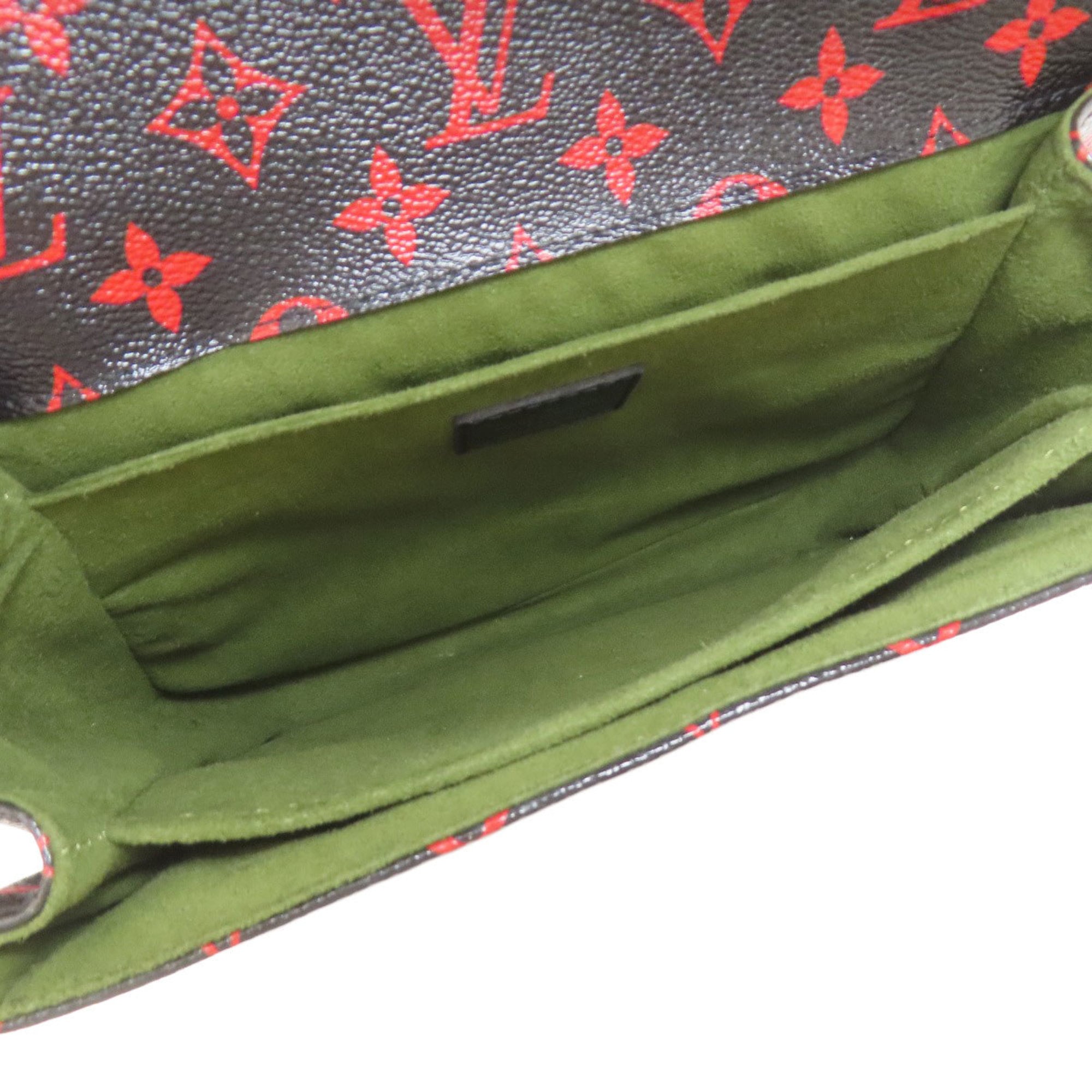 Louis Vuitton Monogram Handbag Pochette